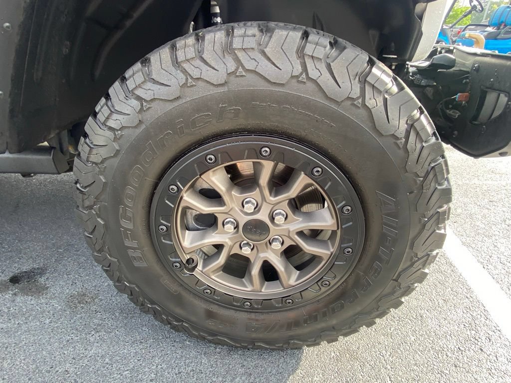 Used 2021 Jeep Wrangler Unlimited Rubicon w/ Trailer Tow Package AWD/4WD image 32