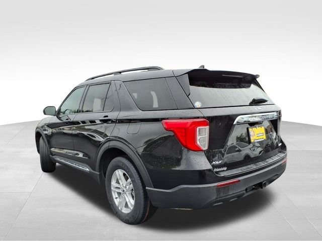 Certified 2023 Ford Explorer XLT w/ Class IV Trailer Tow Package AWD/4WD image 17