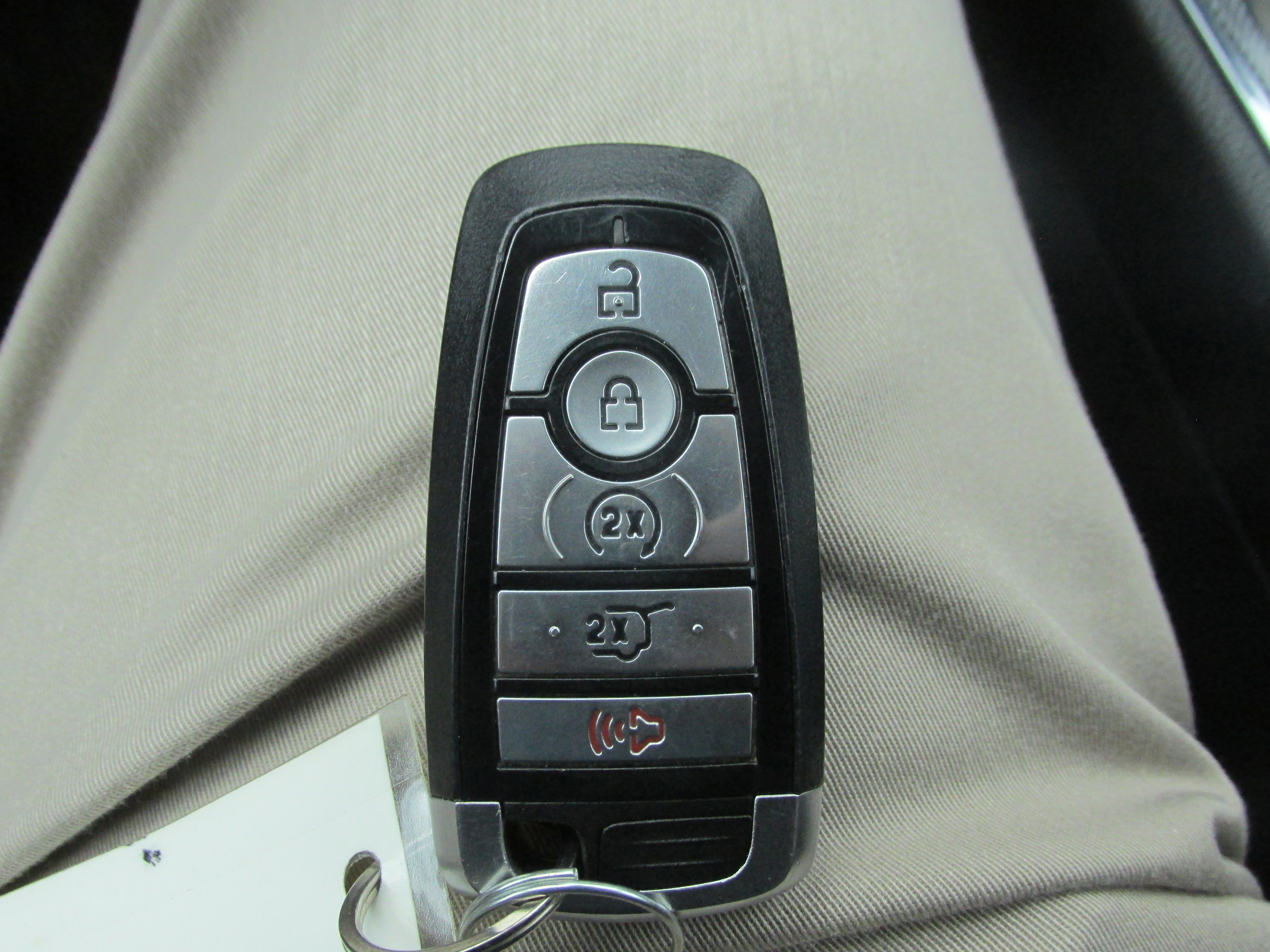 Certified 2022 Ford Edge SEL w/ Sport Appearance Package image 43