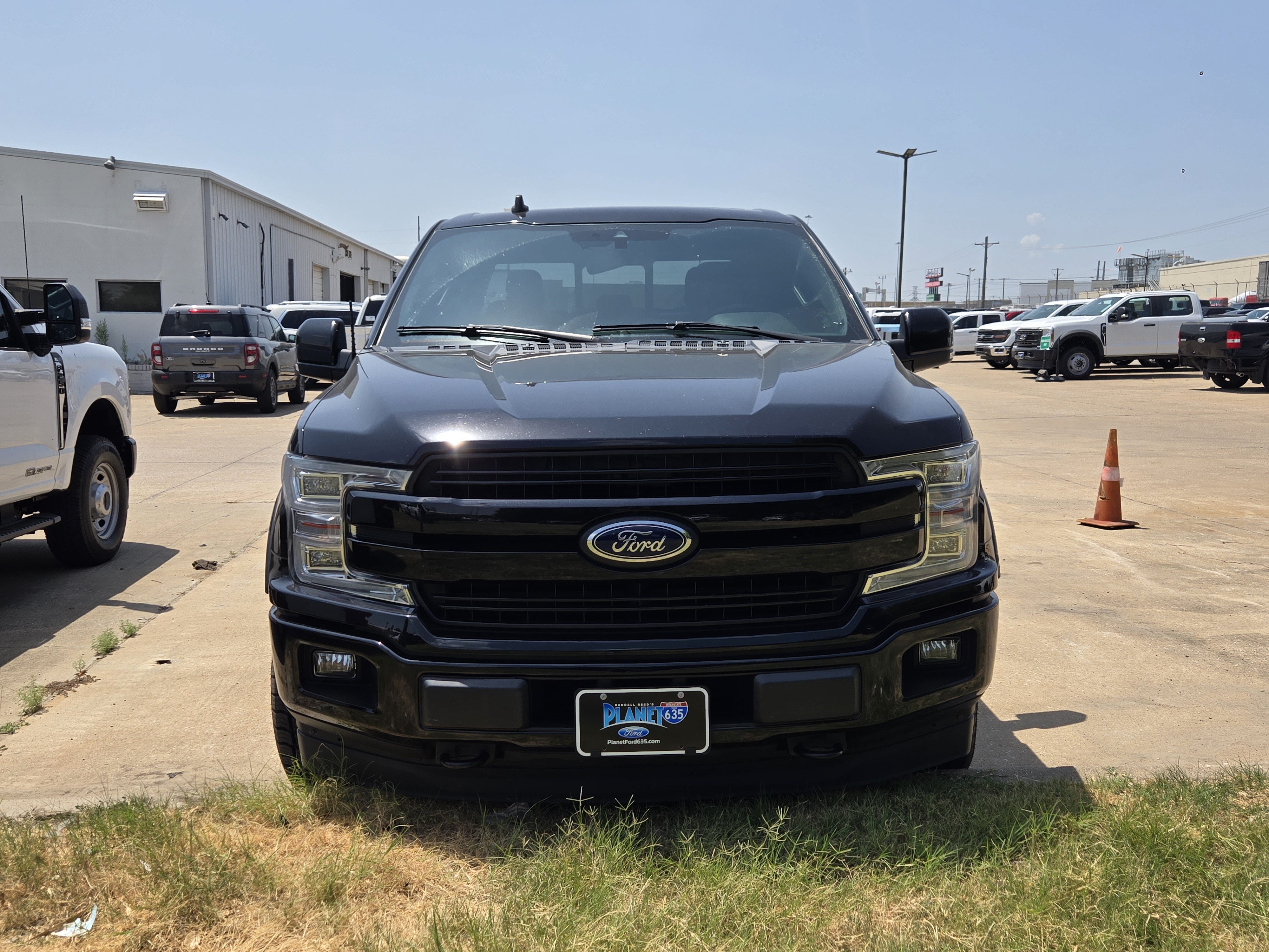 Certified 2019 Ford F150 Lariat w/ Equipment Group 502A Luxury AWD/4WD image 2