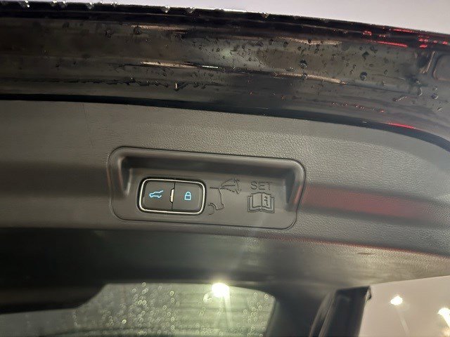 Certified 2025 Ford Explorer ST-Line w/ ST-Line Street Pack image 30