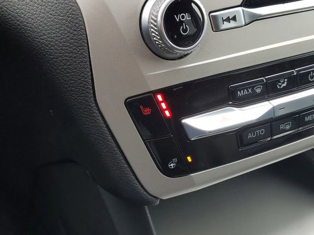 Certified 2023 Ford Explorer XLT w/ Equipment Group 202A image 21