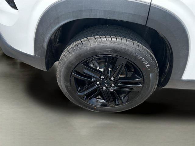 Used 2025 Chevrolet Trax ACTIV w/ Driver Confidence Package FWD image 30