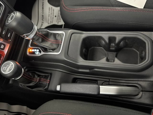 Used 2018 Jeep Wrangler Unlimited Rubicon AWD/4WD image 16