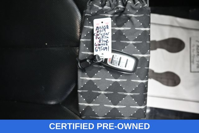 Used 2019 Chrysler Pacifica Limited FWD image 14