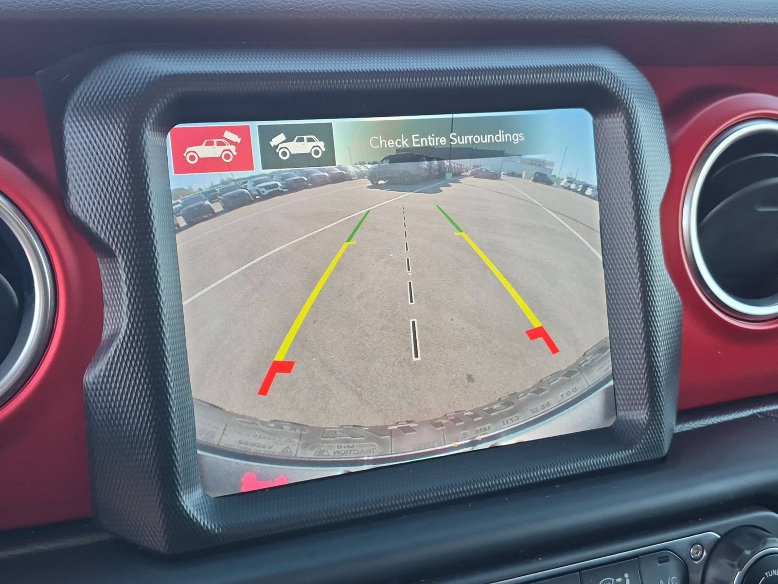 Used 2021 Jeep Wrangler Rubicon w/ Uconnect 4C Nav & Sound Group AWD/4WD image 24