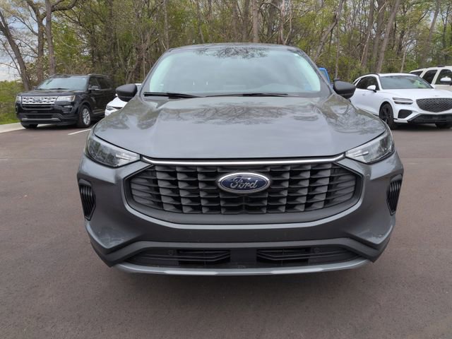 Certified 2025 Ford Escape Active w/ Cold Weather Package AWD/4WD image 2
