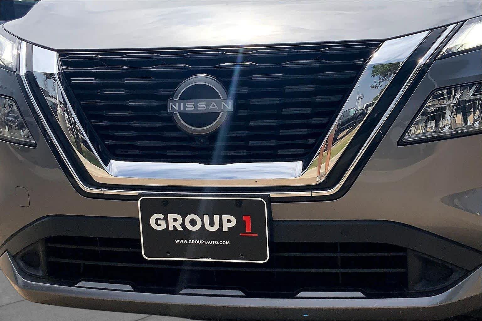 Used 2023 Nissan Rogue SL w/ SL Premium Package FWD image 30
