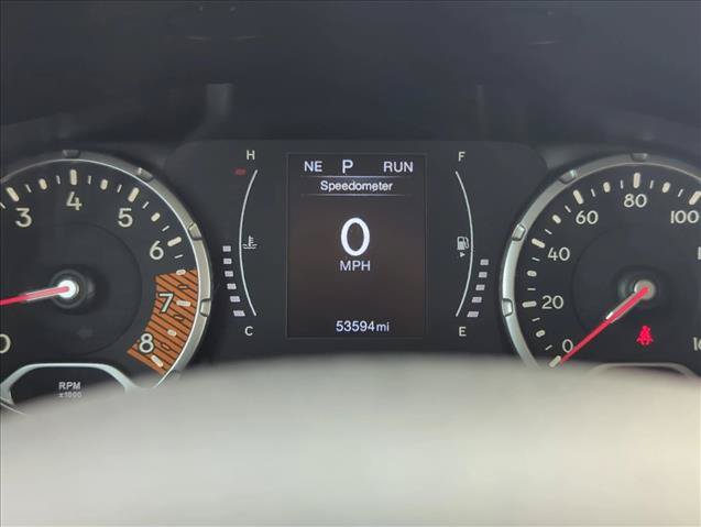 Used 2023 Jeep Renegade Latitude AWD/4WD image 12