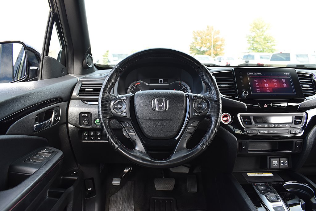 Used 2022 Honda Ridgeline Black Edition image 16