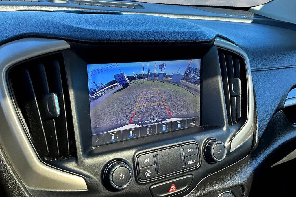 Used 2020 GMC Terrain Denali w/ Denali Premium Package FWD image 16