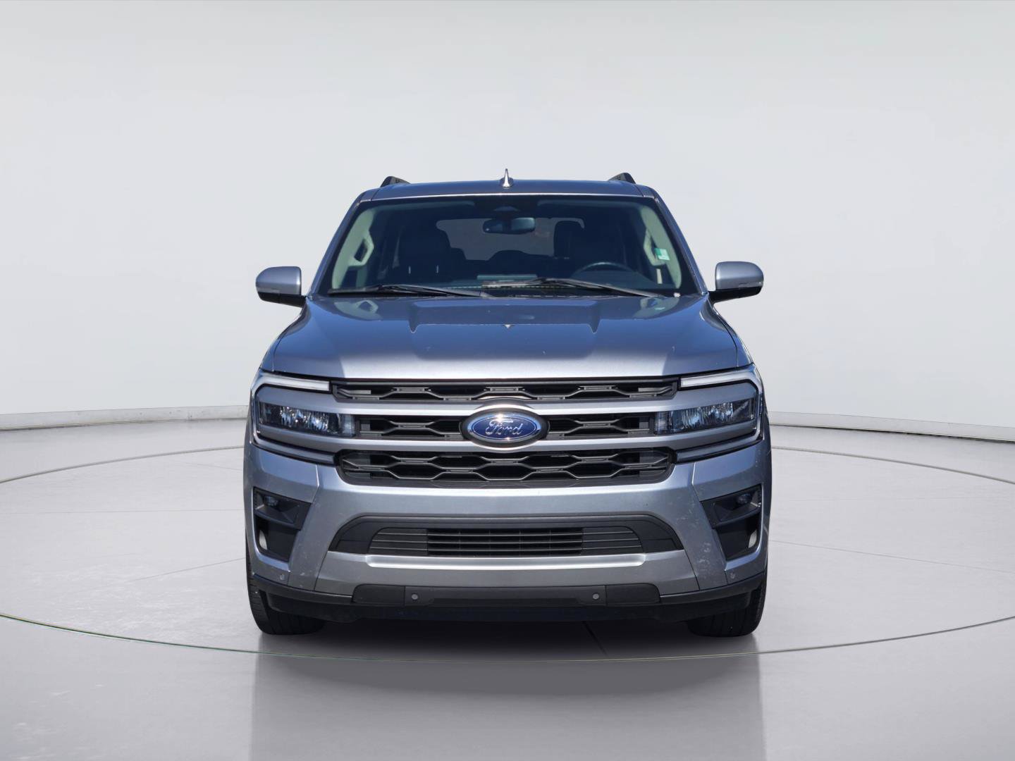 Certified 2022 Ford Expedition XLT RWD image 2