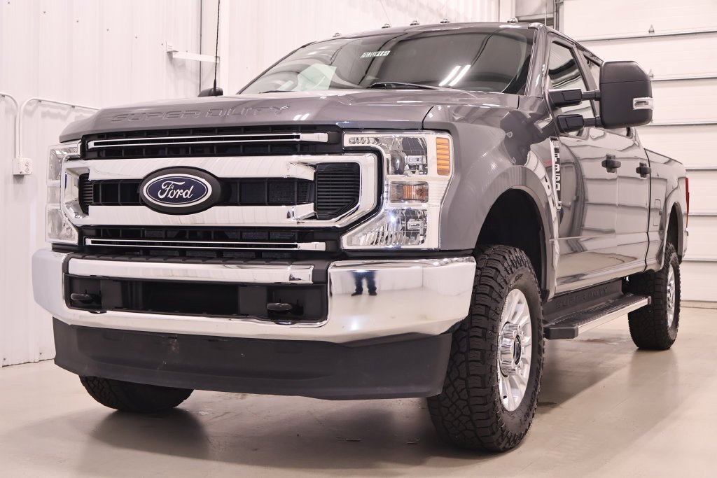 Certified 2022 Ford F350 XL w/ STX Appearance Package AWD/4WD image 6