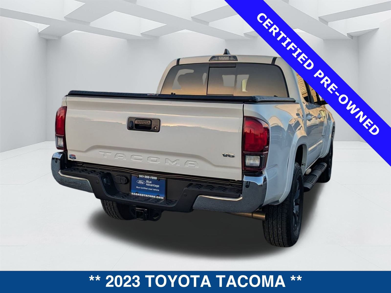 Used 2023 Toyota Tacoma SR5 image 4