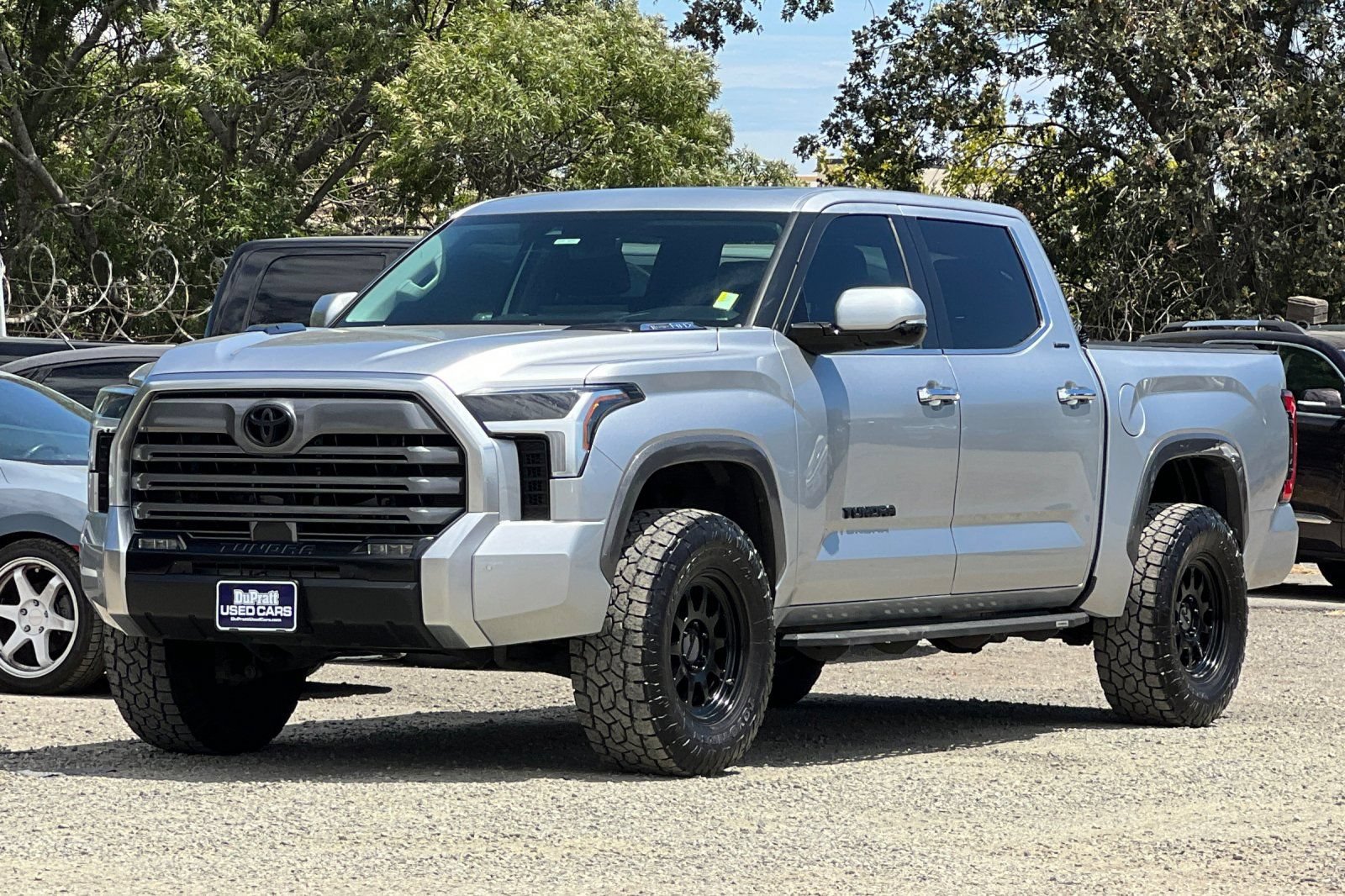 Used 2023 Toyota Tundra Limited w/ Power Package AWD/4WD image 8