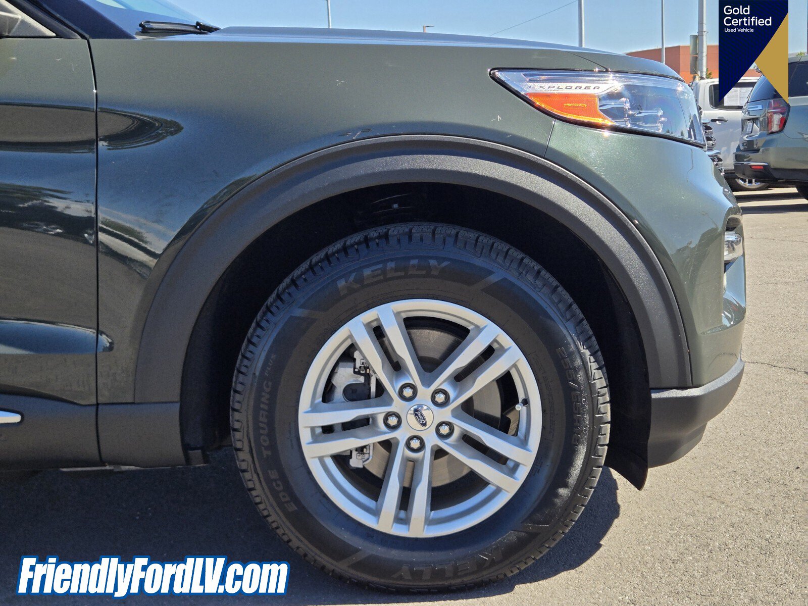 Certified 2023 Ford Explorer XLT w/ Equipment Group 202A AWD/4WD image 8