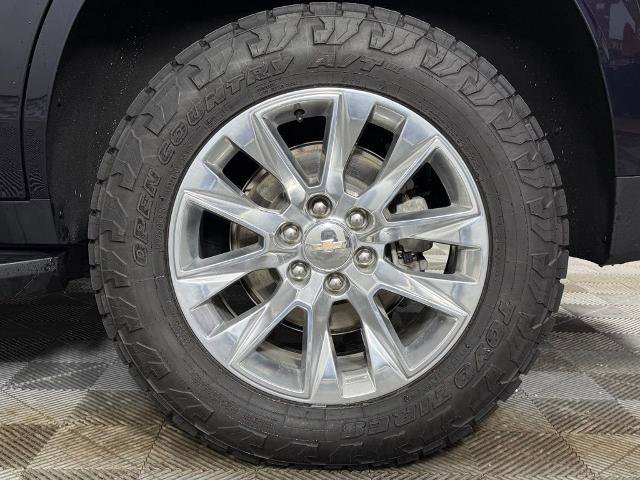 Used 2023 Chevrolet Tahoe Premier AWD/4WD image 23
