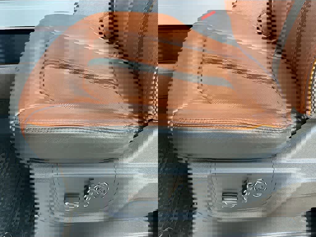 Certified 2020 Ford F150 King Ranch w/ Equipment Group 601A Luxury image 31