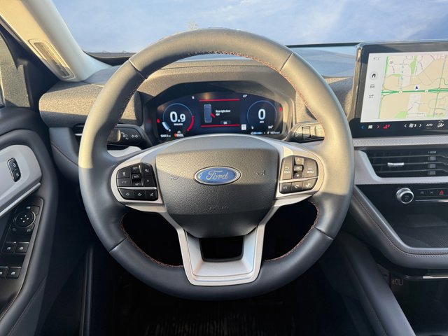 Certified 2025 Ford Explorer Active image 14