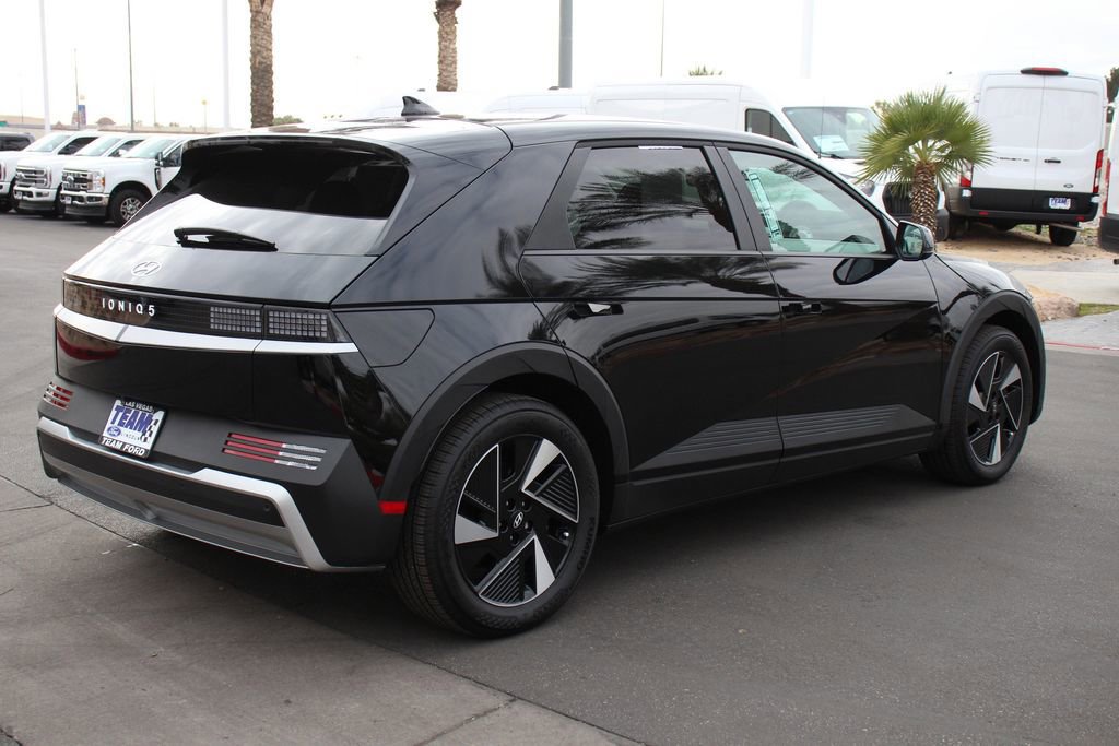 Used 2025 Hyundai Ioniq 5 SE image 7