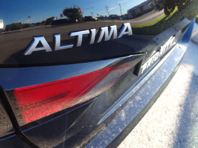 Used 2024 Nissan Altima 2.5 SV FWD image 36