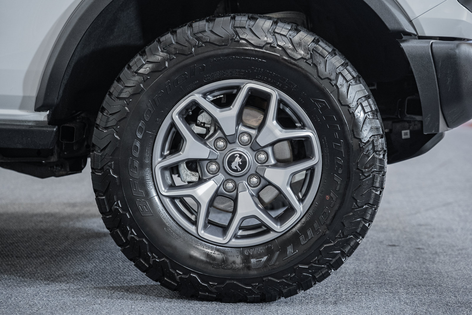 Certified 2025 Ford Bronco Badlands AWD/4WD image 15