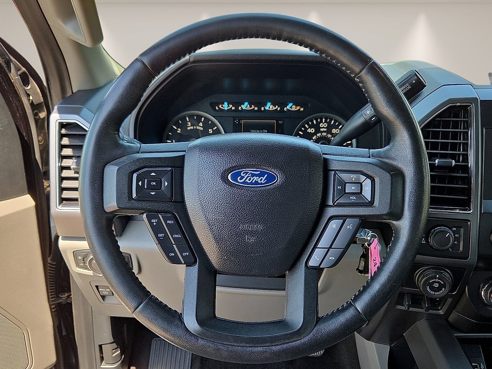 Certified 2019 Ford F150 XLT w/ Equipment Group 302A Luxury AWD/4WD image 14