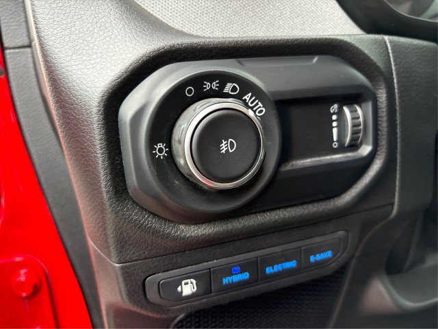 Used 2025 Jeep Wrangler Unlimited Sport S 4xe AWD/4WD image 17