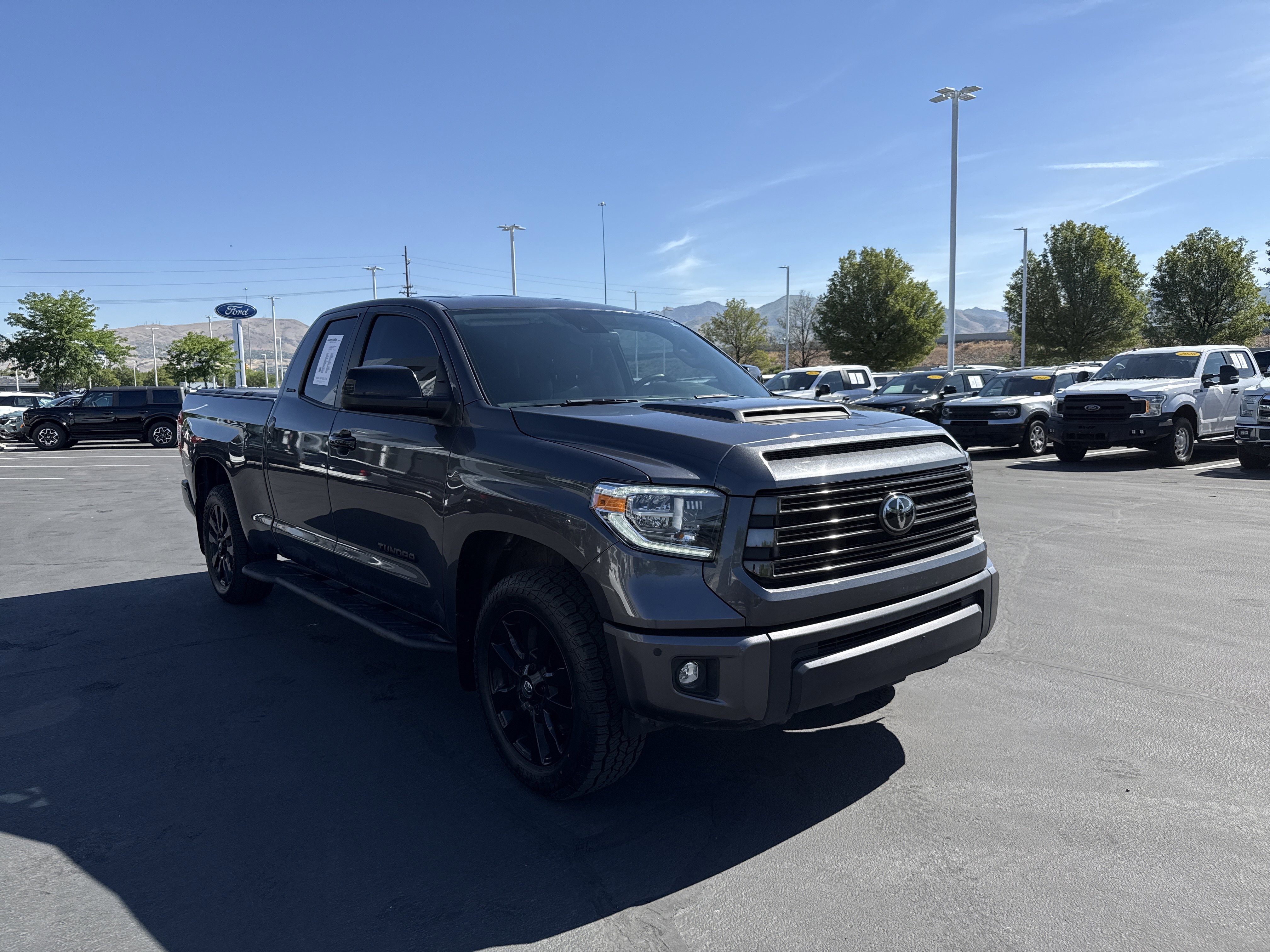 Used 2021 Toyota Tundra Limited w/ Nightshade Special Edition AWD/4WD image 7