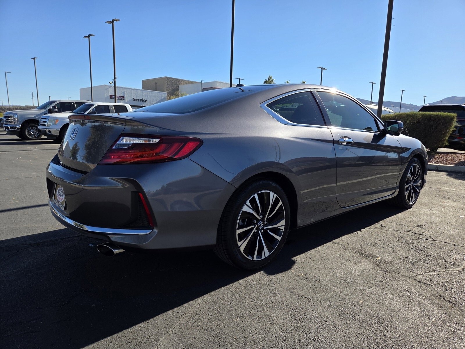 Used 2017 Honda Accord EX image 6