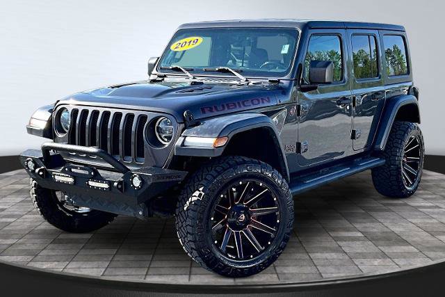 Used 2019 Jeep Wrangler Unlimited Rubicon w/ LED Lighting Group AWD/4WD image 12