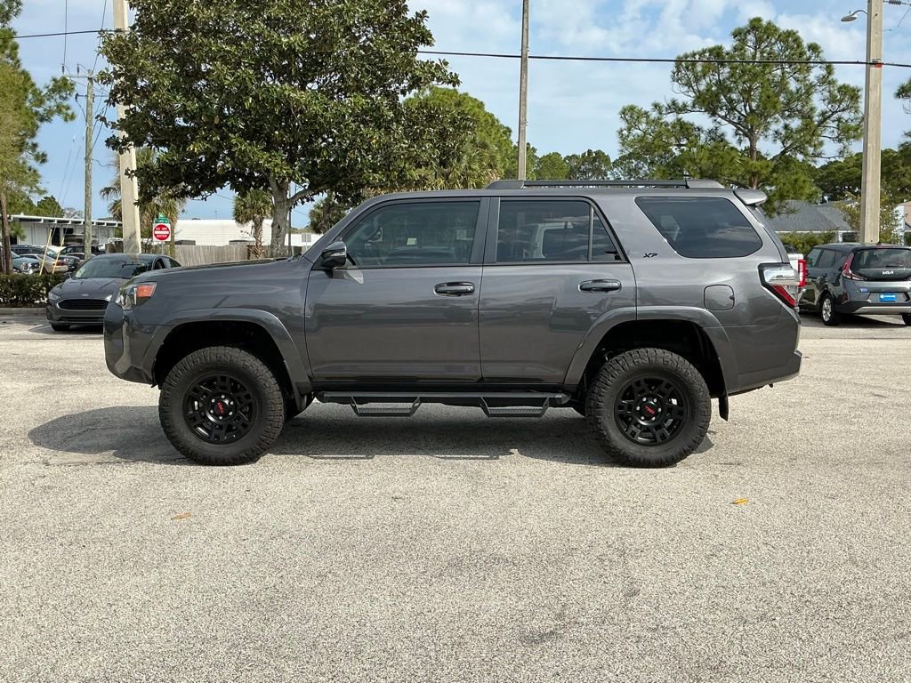 Used 2022 Toyota 4Runner SR5 Premium w/ Moonroof Package image 3