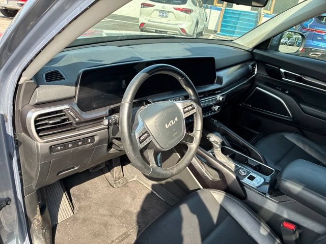 Used 2025 Kia Telluride S FWD image 69