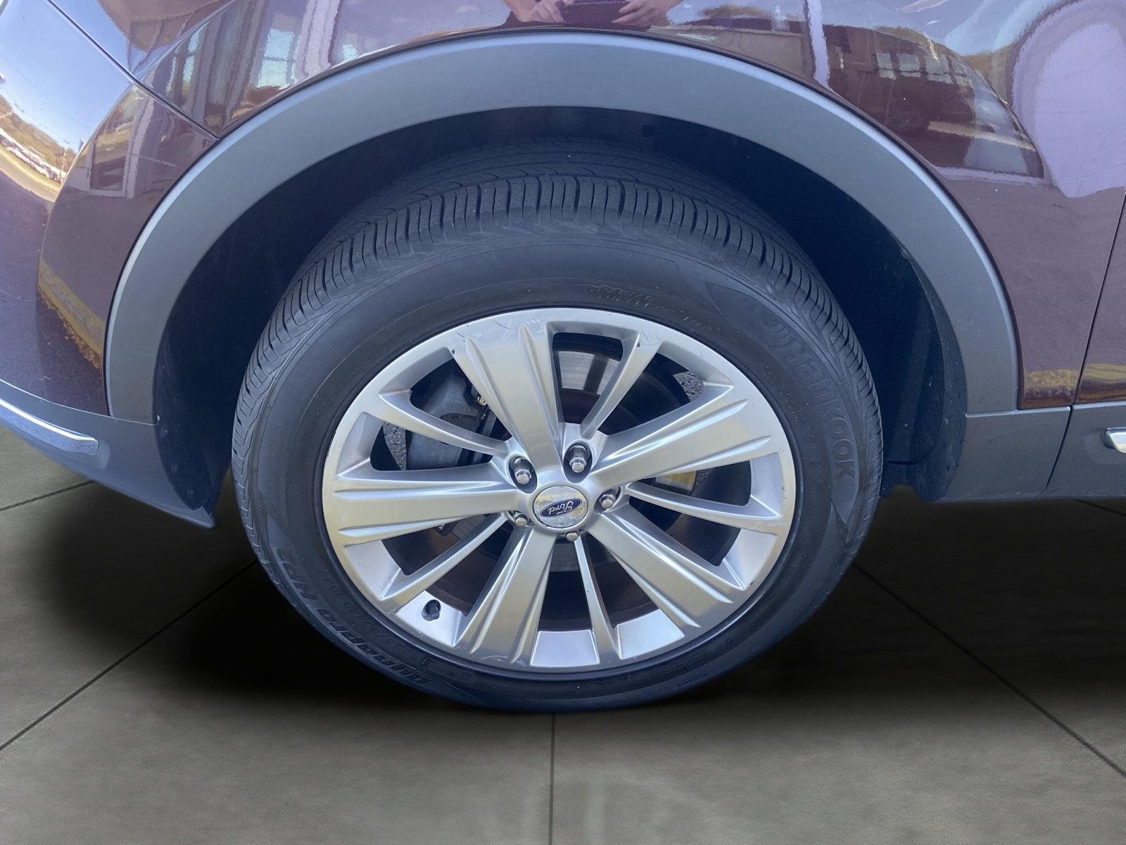 Certified 2019 Ford Explorer Limited AWD/4WD image 5