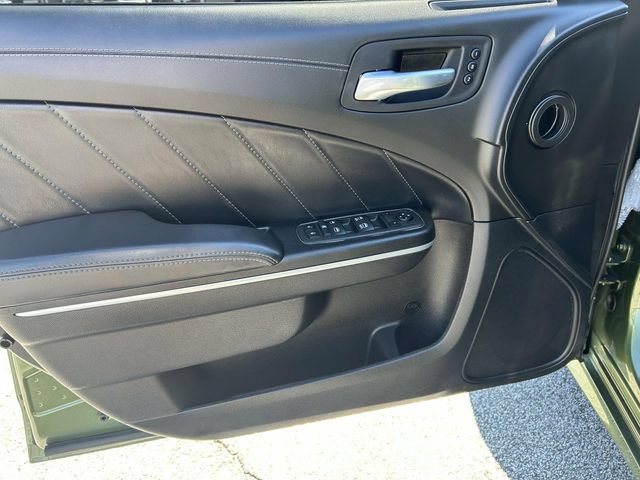 Used 2022 Dodge Charger Scat Pack RWD image 17