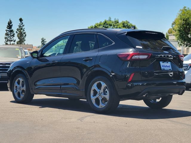 Certified 2024 Ford Escape ST-Line FWD image 2
