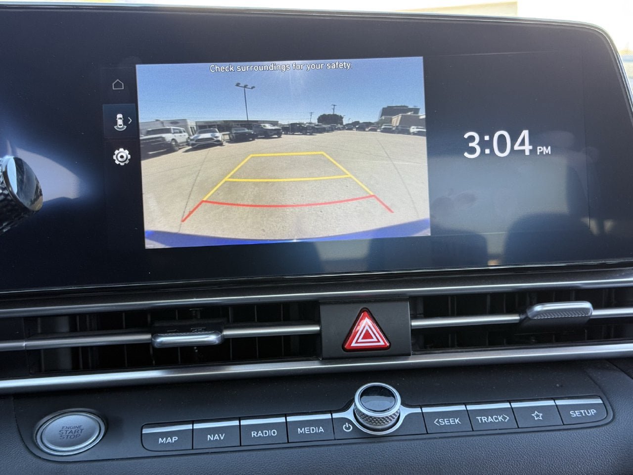 Used 2023 Hyundai Elantra SEL w/ Convenience Package FWD image 18