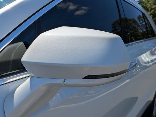 Used 2024 Cadillac XT4 Premium Luxury FWD image 12