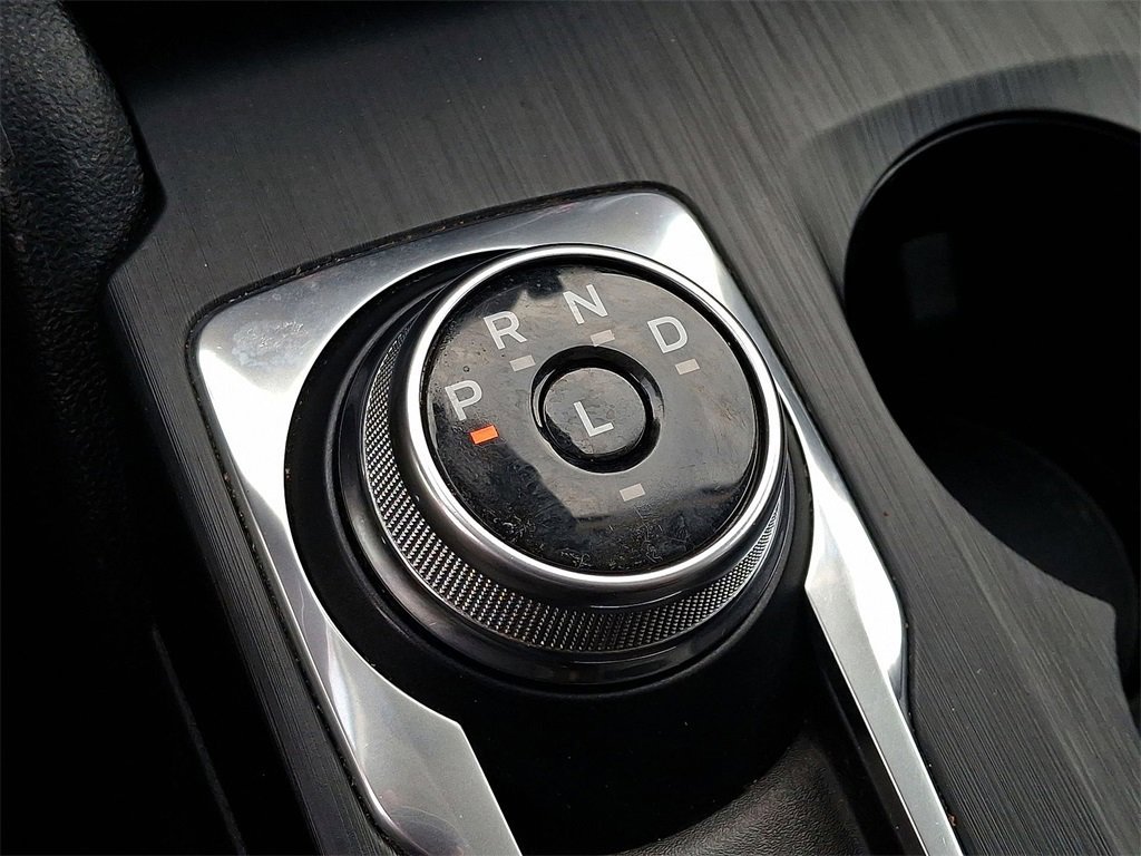 Certified 2022 Ford Escape SEL w/ SEL Stealth AWD Package image 17