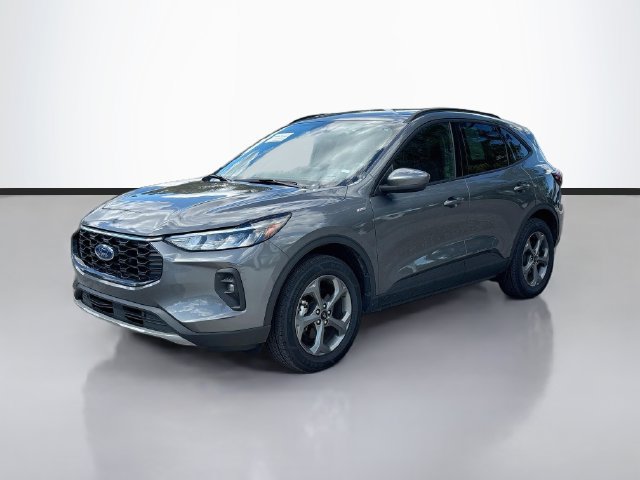 Certified 2025 Ford Escape ST-Line Select AWD/4WD image 3