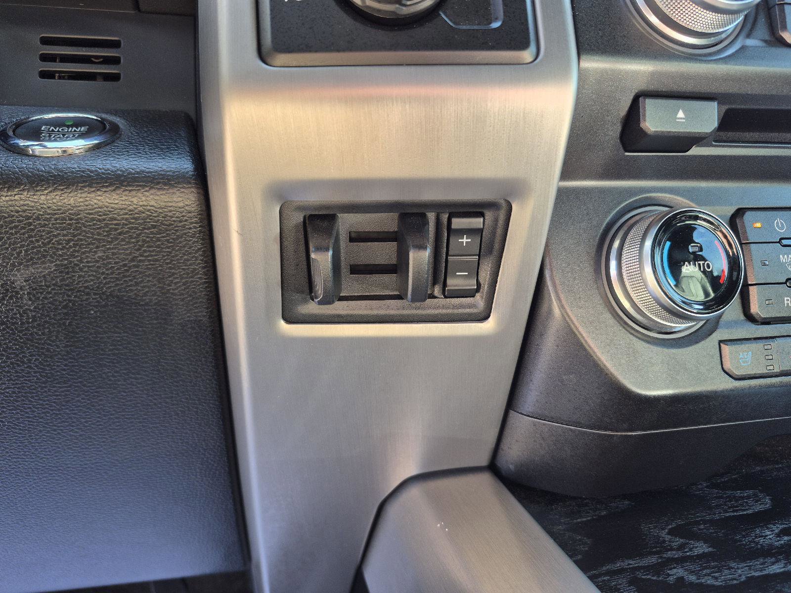 Certified 2018 Ford F350 Platinum w/ Platinum Ultimate Package image 23