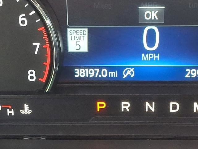 Certified 2021 Ford Explorer XLT w/ Equipment Group 202A image 21