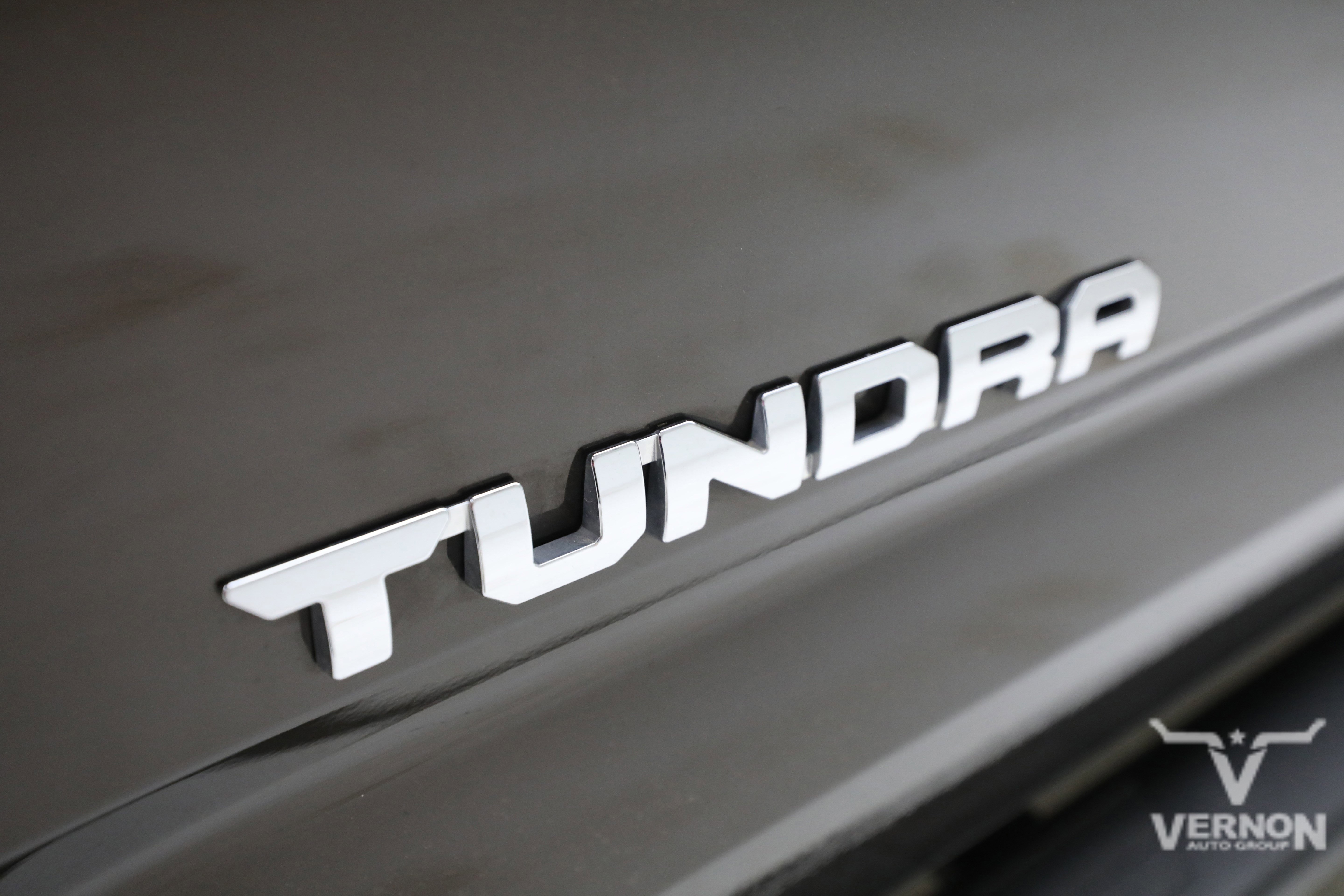 Used 2025 Toyota Tundra Limited w/ Power Package AWD/4WD image 33