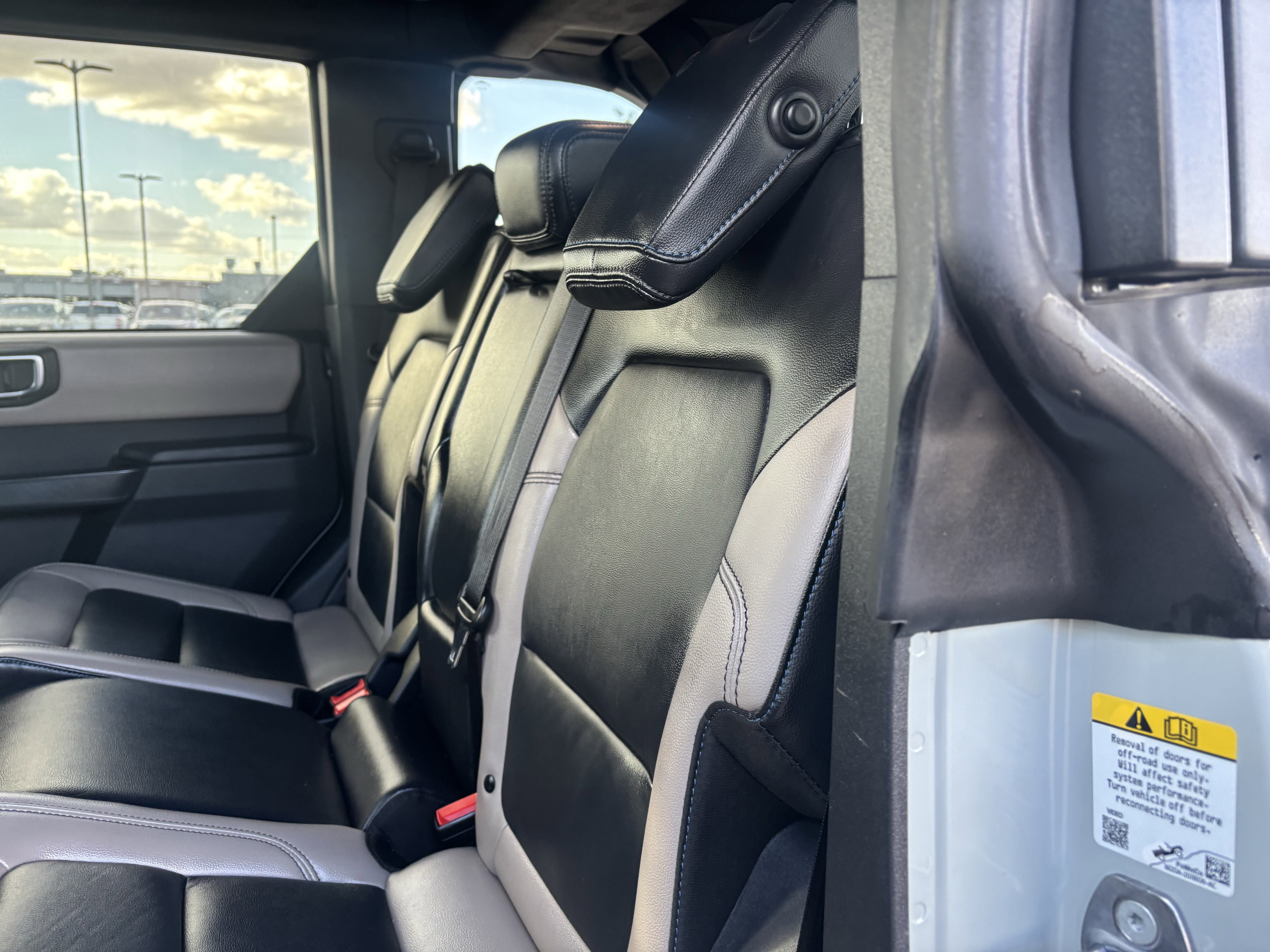 Certified 2024 Ford Bronco Wildtrak image 16