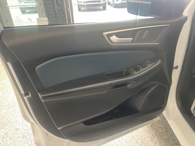 Certified 2023 Ford Edge SEL w/ Sport Appearance Package AWD/4WD image 11