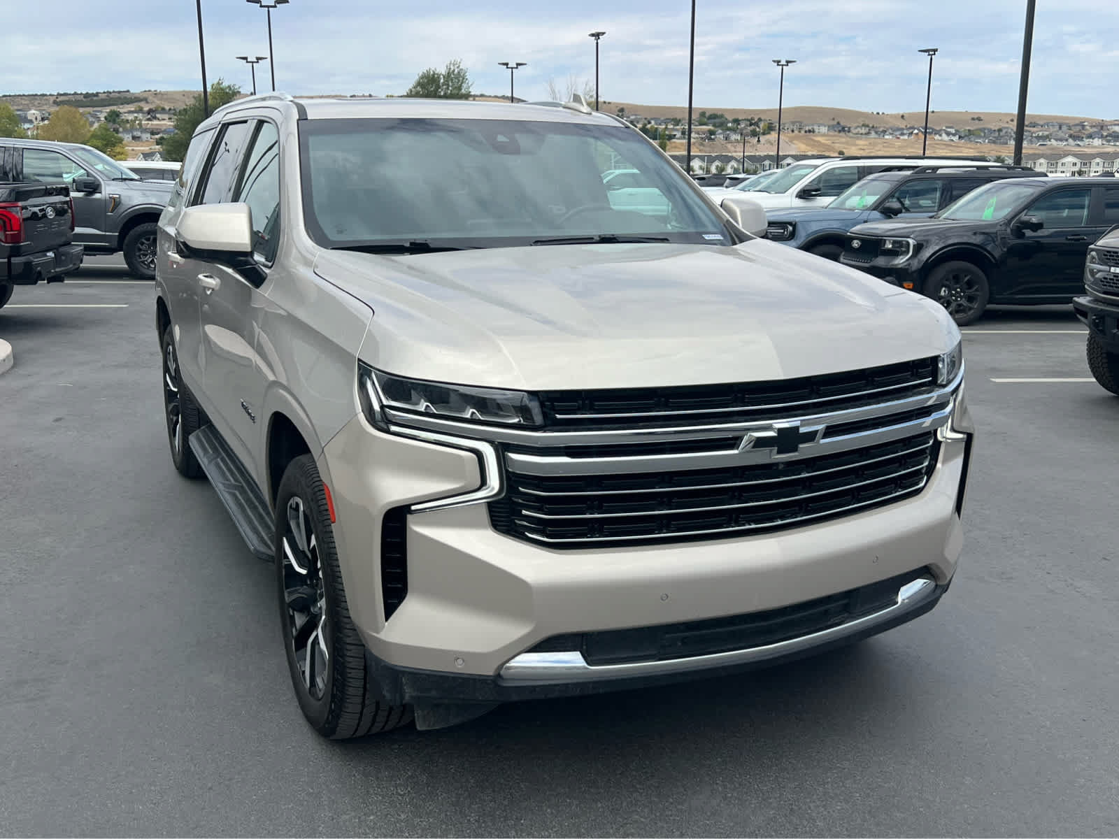 Used 2022 Chevrolet Tahoe LT w/ LT Signature Plus Package AWD/4WD image 4