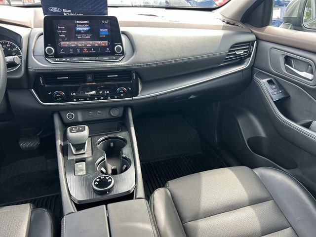 Used 2023 Nissan Rogue SV w/ SV Premium Package AWD/4WD image 14