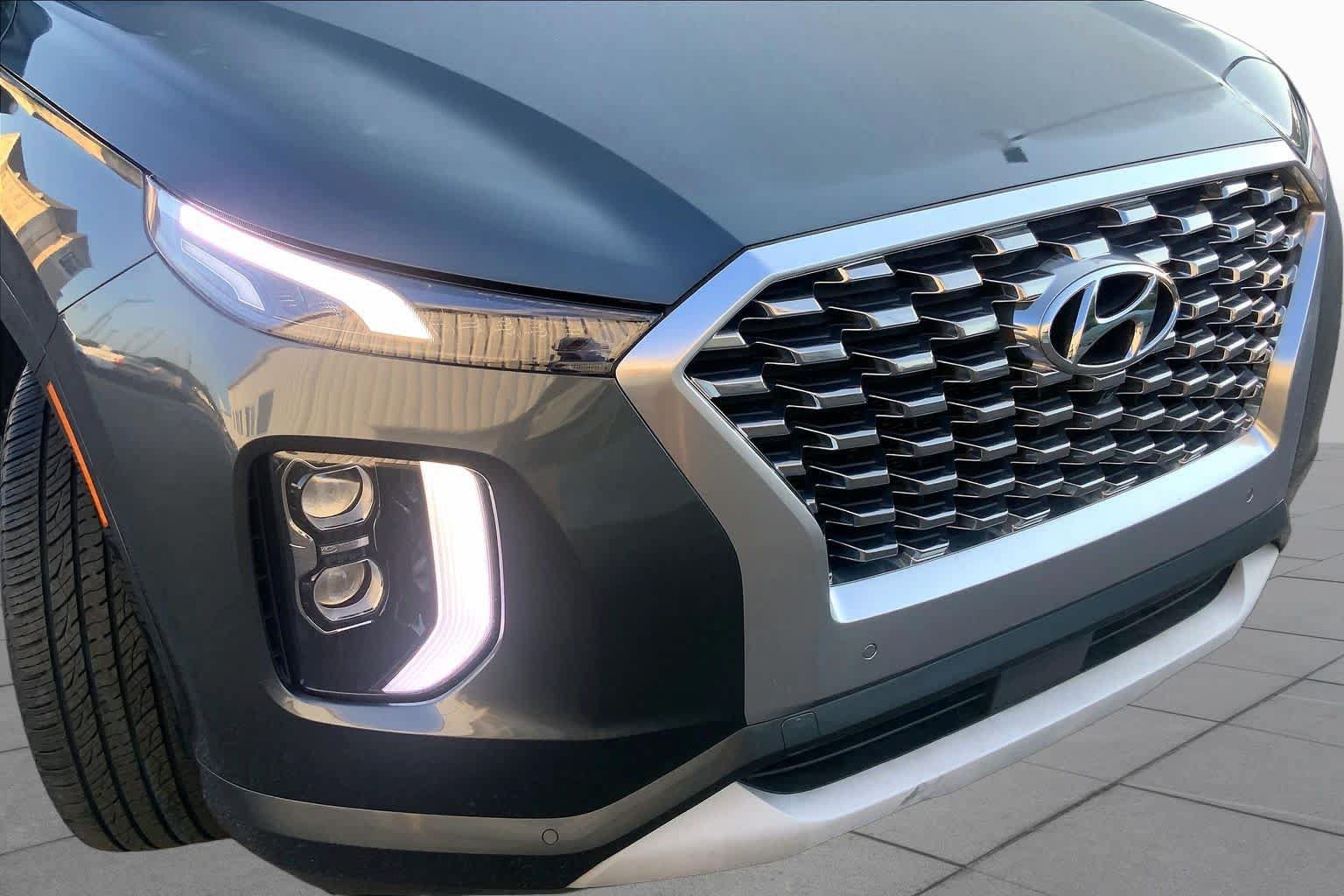 Used 2022 Hyundai Palisade Limited FWD image 29