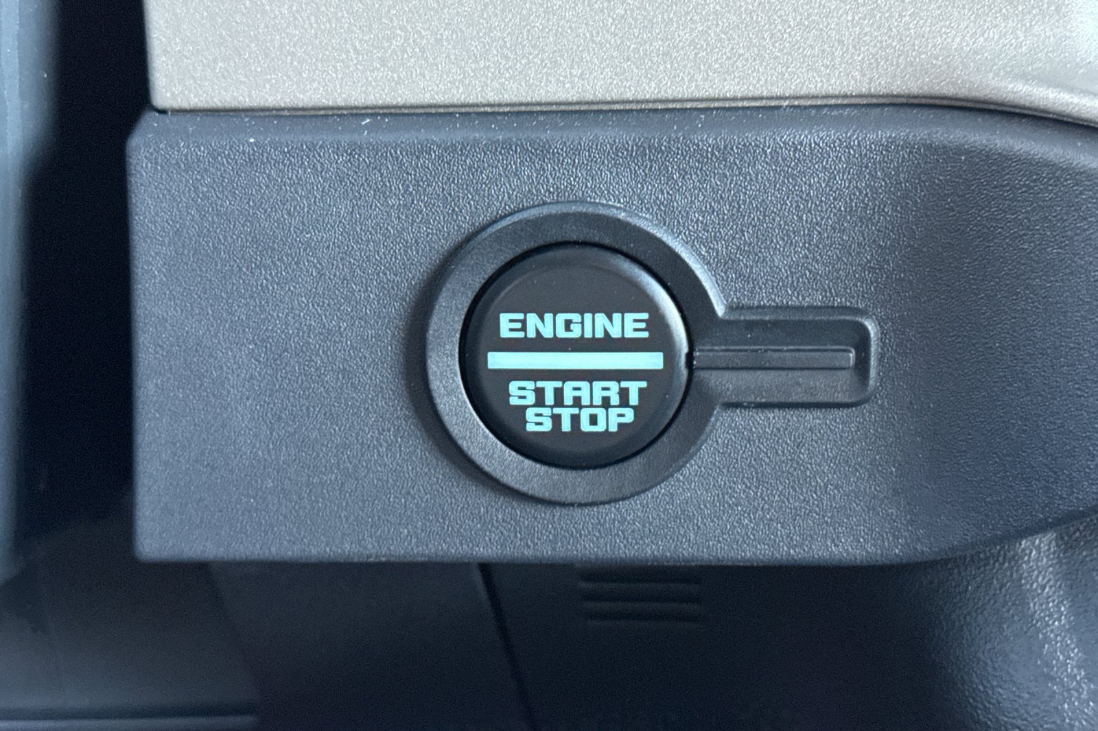 Certified 2025 Ford Bronco Outer Banks AWD/4WD image 25