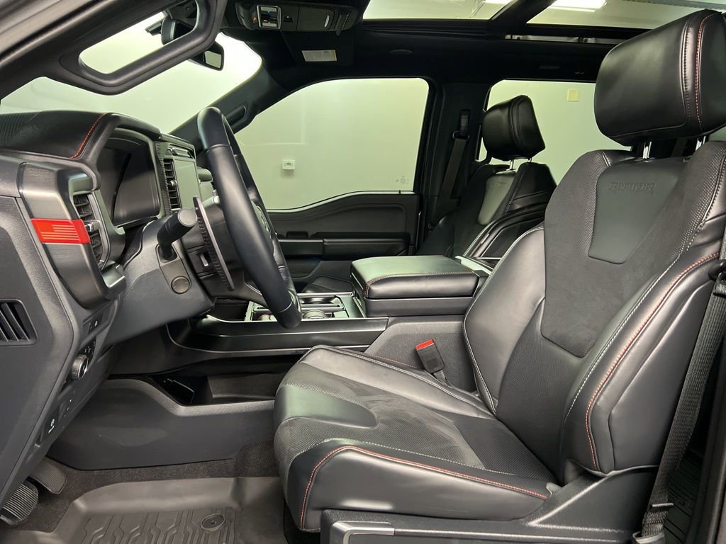 Certified 2025 Ford F150 Raptor AWD/4WD image 31